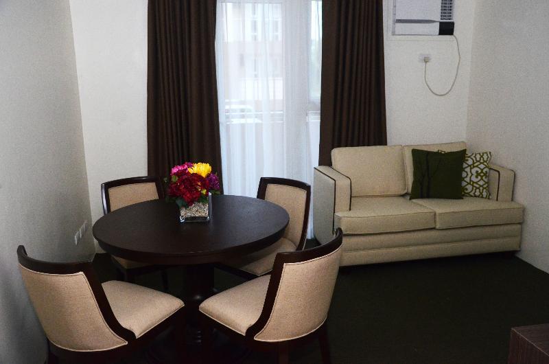 Stradella Hotel Cainta Kültér fotó